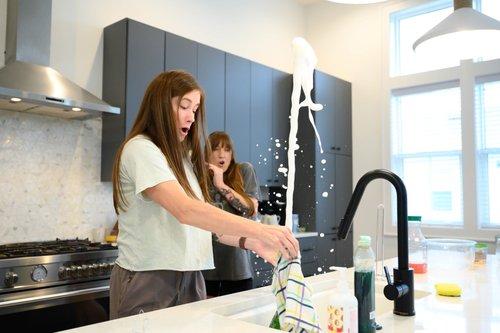 mobile - carousel-hero-element image-16